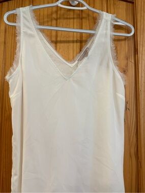 Chelsea28 Cream Lace-Trim V-Neck Tank